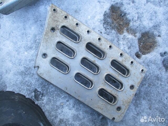 Ступенька Volvo 20360788