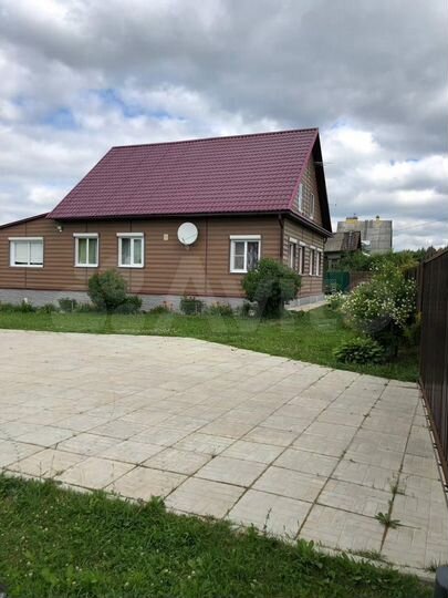 Дом 220,4 м² на участке 51 сот.