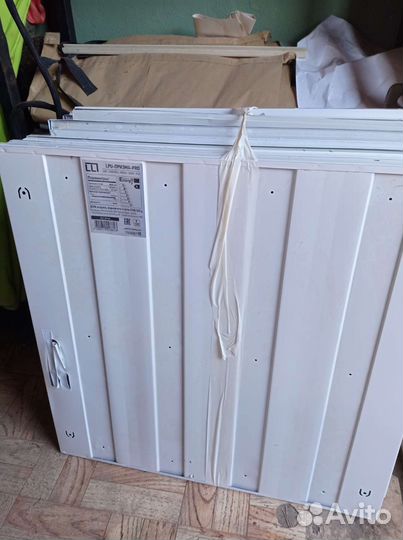 Светильник потолочный светодиодный