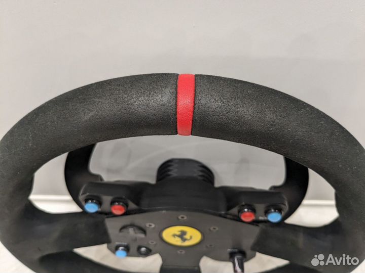 Баранка thrustmaster Ferrari alcantara