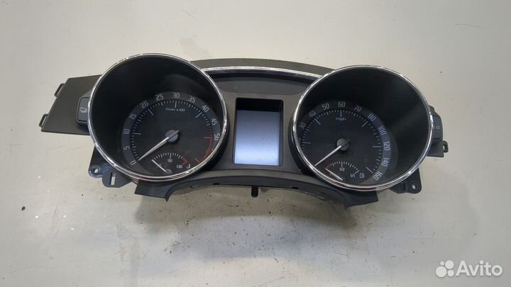 Щиток приборов Skoda SuperB, 2008