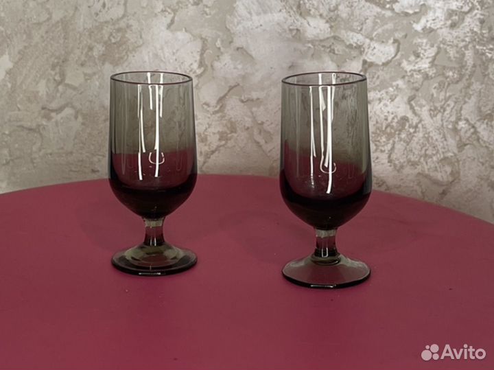 Рюмки дымчатого цвета винтаж пара