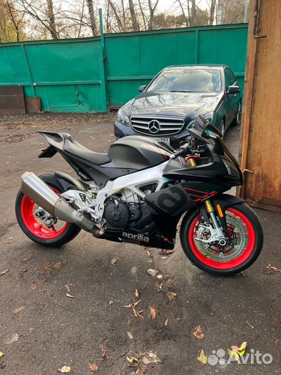 Aprilia RSV4