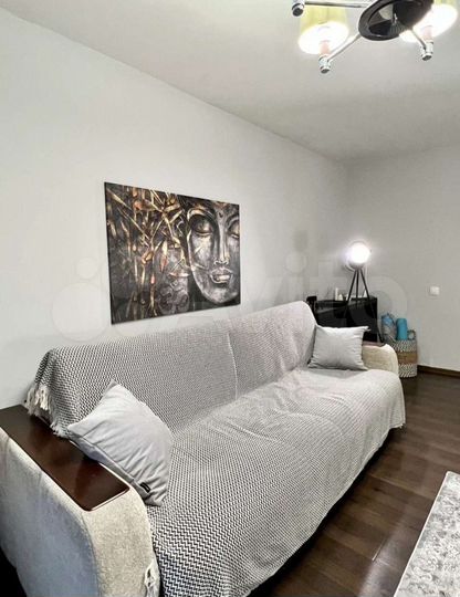 2-к. квартира, 50 м², 4/9 эт.