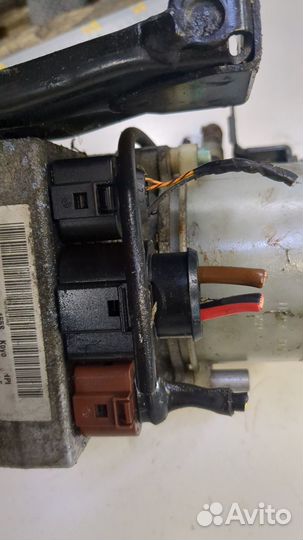 Насос усилителя руля Skoda Fabia, 2002