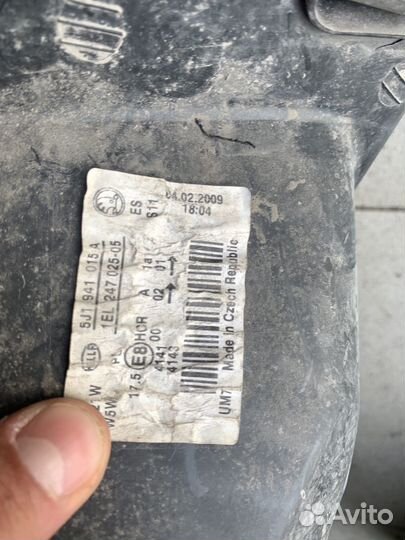 Фара левая Skoda Fabia 2 5J 2007-2014