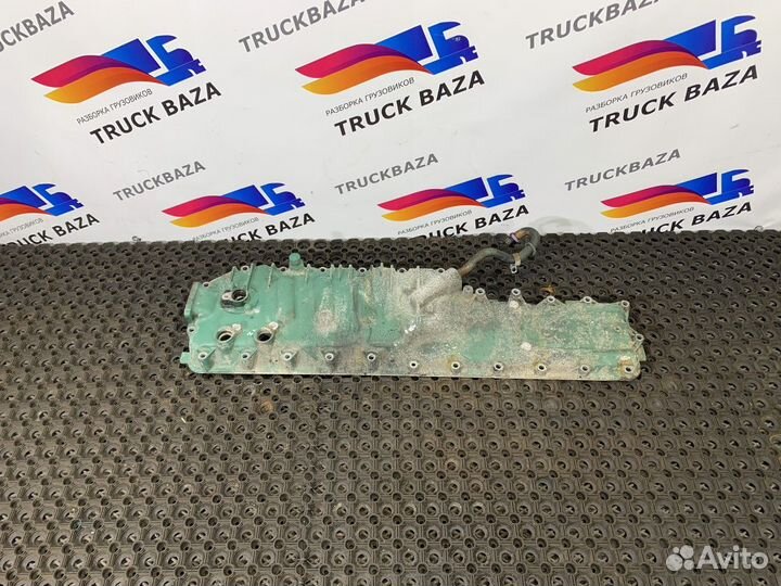 Крышка масляного радиатора Volvo FH