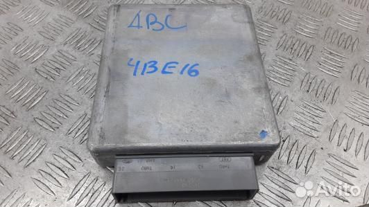 Блок управления двс ford focus 1 (4BE16PC01)