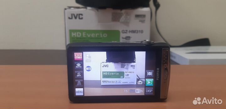 Фотоаппараты и аксессуары Samsung, Fujifilm