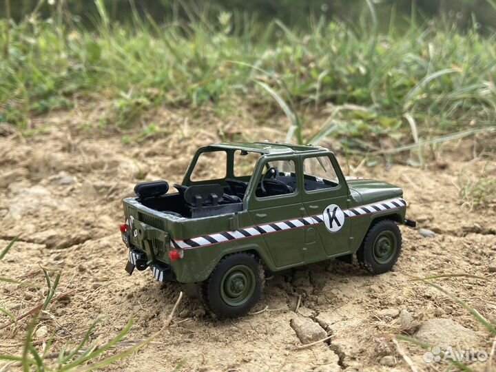 Автолегенды СССР deagostini УАЗ-469