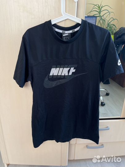 Футболка nike S новая