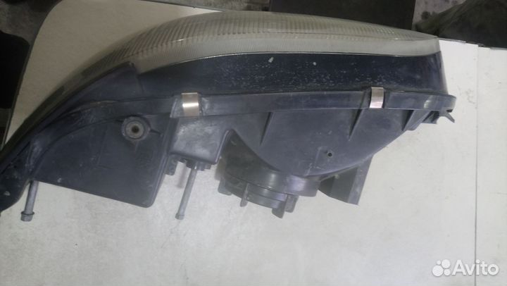 Фары toyota mark 2 90