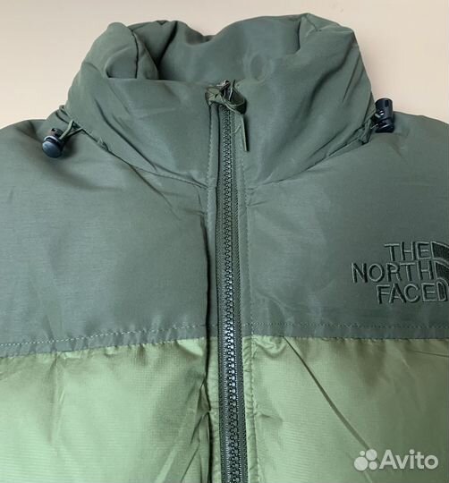 The north face жилетка пух