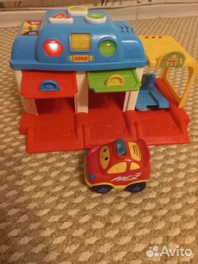 Гараж игрушка
