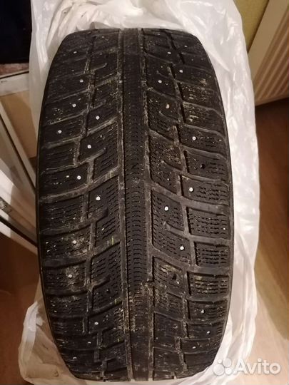 Kumho Dein Stud 235/50 R18