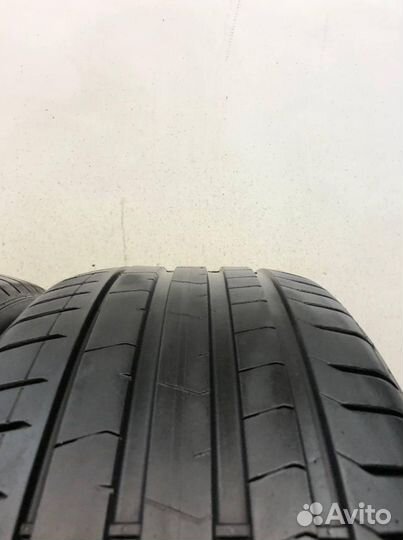 Pirelli P Zero PZ4 245/40 R21 108