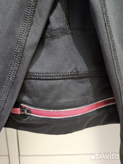 Спортивный костюм,топ и легинсы Demix XS