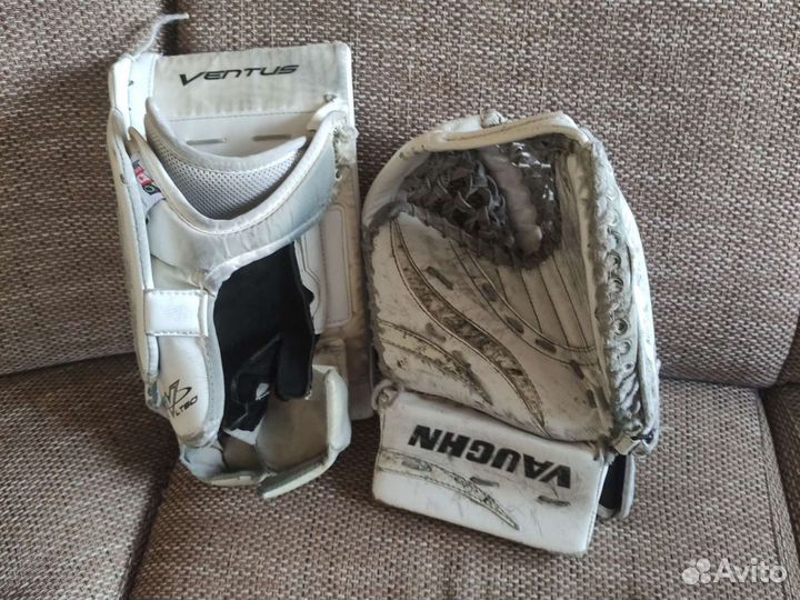 Хоккейные коньки вратарские