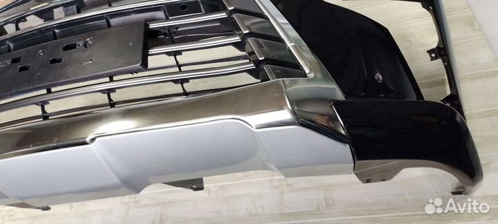 Lexus LX 450D Передний бампер черный под установку