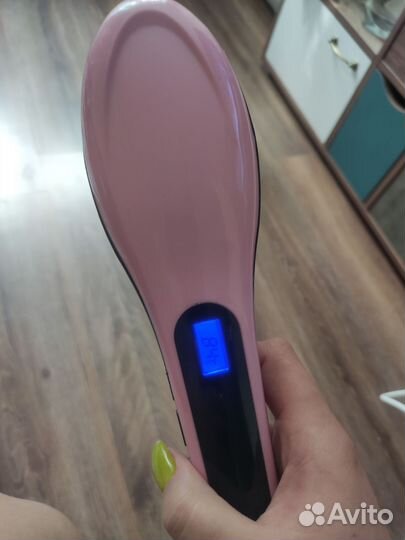 Расческа-выпрямитель