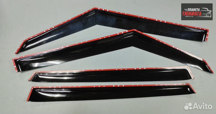 Боковые Ветровики Mitsubishi Outlander II