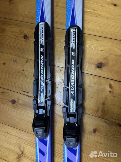 Беговые лыжи комплект