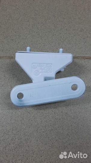 Петля двери