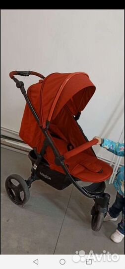 Прогулочная коляска