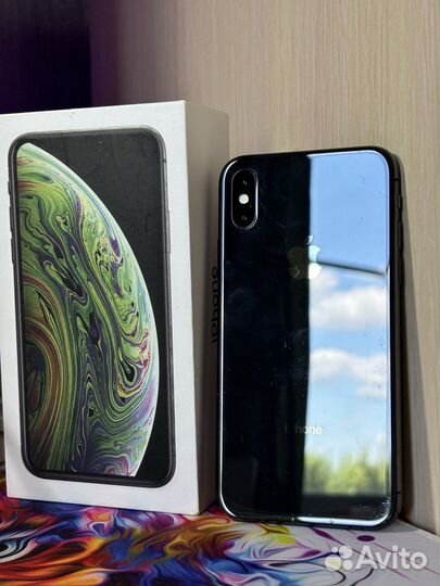 iPhone Xs, 64 ГБ