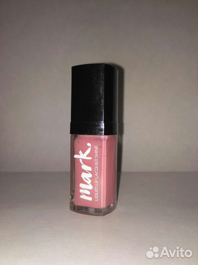 Помада Avon Mark