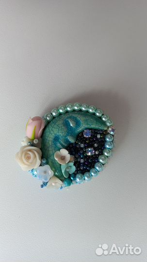 Брошь ручной работы керамика бисер