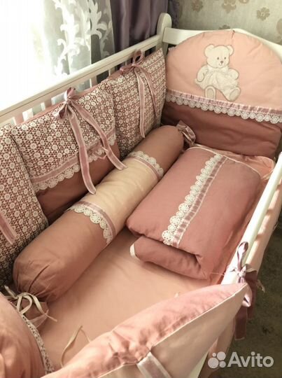 Комплект бортики в детскую кроватку