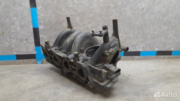 Впускной коллектор Лада Ларгус 1 1.6 K7M (84.3)