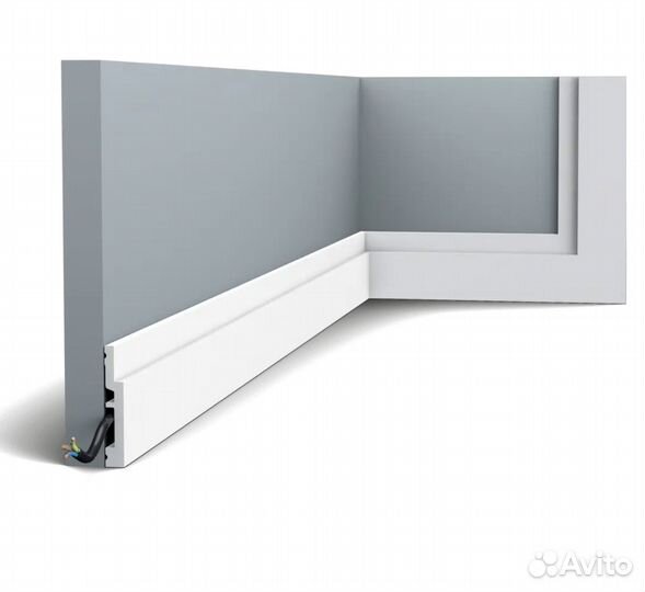 Плинтус дюрополимер полиуретан 2400 мм