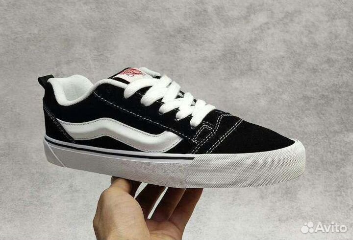 Vans Knu Skool