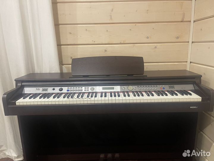 Цифровое пианино medeli