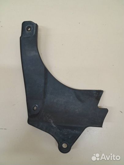 Пыльник двигателя боковой левый Toyota Camry V50 2