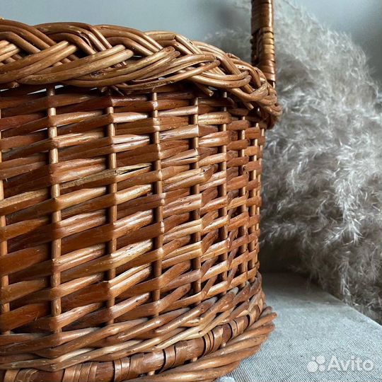 Корзина плетеная