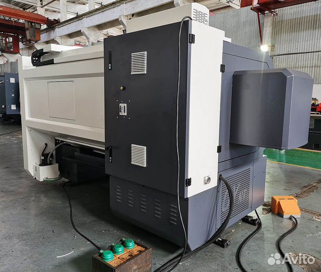 Вертикальный обрабатывающий центр с чпу MetalTec