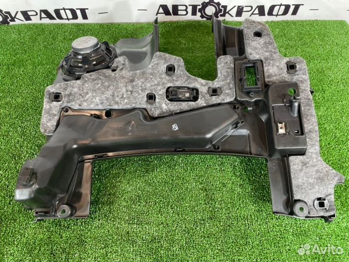 Накладка торпеды Mercedes Cls C257 OM654 2018