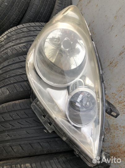 Фара правая nissan note e11