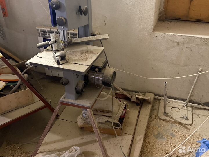 Ленточная пила новая