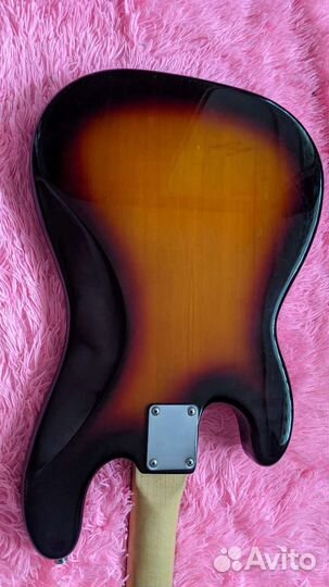 Бас гитара Bacchus BPB-1R