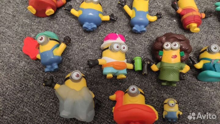 Миньоны фигурки