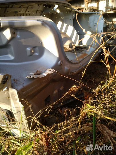 Крыло Kia Rio 1999-2005 Седан 1.5, заднее левое