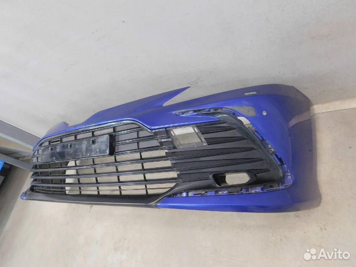 Бампер передний Toyota Camry