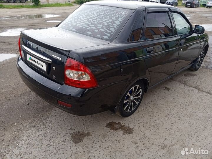 LADA Priora 1.6 МТ, 2010, 380 000 км