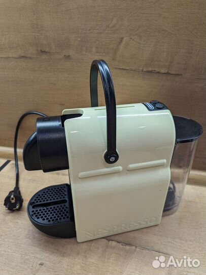 Капсульная кофемашина delonghi nespresso