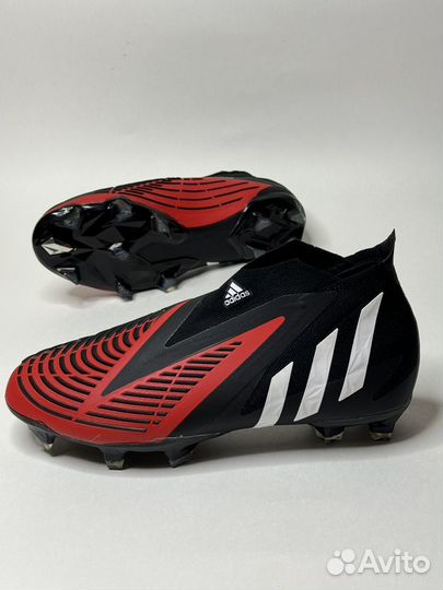 Футбольные бутсы Adidas predator