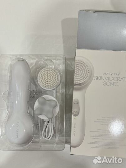 Массажер, щетка для лица mary kay